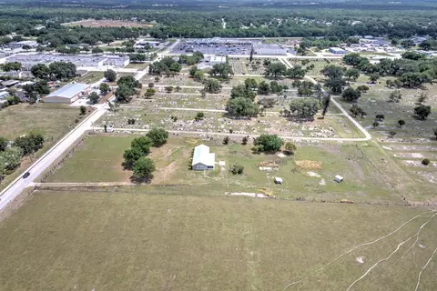 View/Area - 325 Stenstrom Rd, Wauchula, FL 33873 photo 4 of 7