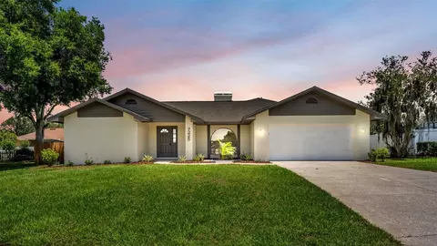 7225 Hileman Dr E, Lakeland, FL 33810