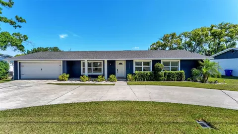 1522 Hallam Dr, Lakeland, FL 33813