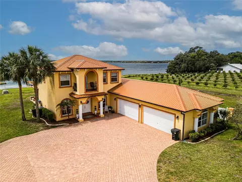 20 Fort Clinch Heights Rd, Frostproof, FL 33843