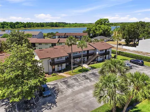 900 Avenue Z SE #A1, Winter Haven, FL 33880