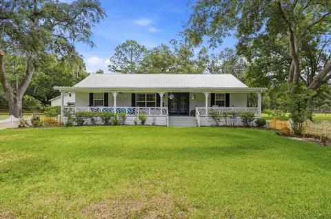 2910 Fritzke Rd, Dover, FL 33527