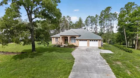 9363 Tooke Shore Dr, Weeki Wachee, FL 34613