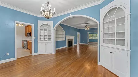 Living - 470 E Hooker St, Bartow, FL 33830 photo 6 of 7