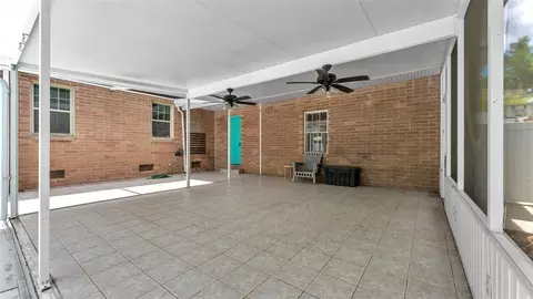 Exterior - 470 E Hooker St, Bartow, FL 33830 photo 6 of 10