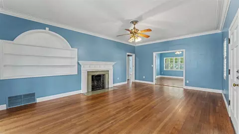 Living - 470 E Hooker St, Bartow, FL 33830 photo 1 of 7