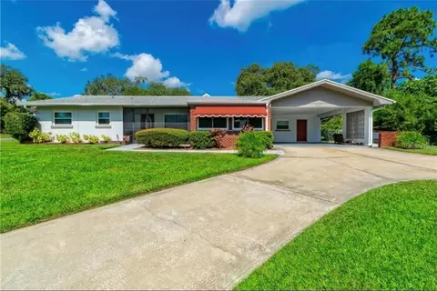 507 Lake Lulu Dr, Winter Haven, FL 33880