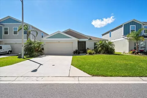 5543 Arlington River Dr, Lakeland, FL 33811