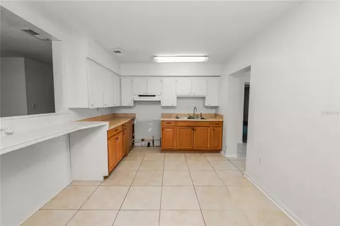 Kitchen - 2170 Rohr Dr, Bartow, FL 33830 photo 1 of 2