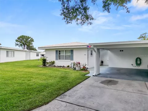 711 Barber Cir #711, Lakeland, FL 33803