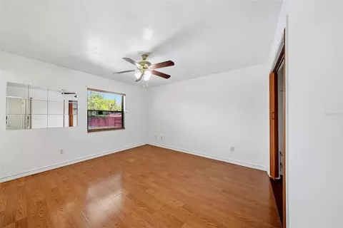 Bedroom - 5020 Pine St, Seffner, FL 33584 photo 3 of 6