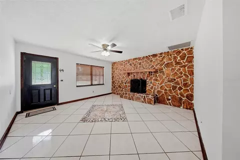 Living - 5020 Pine St, Seffner, FL 33584 photo 1 of 3
