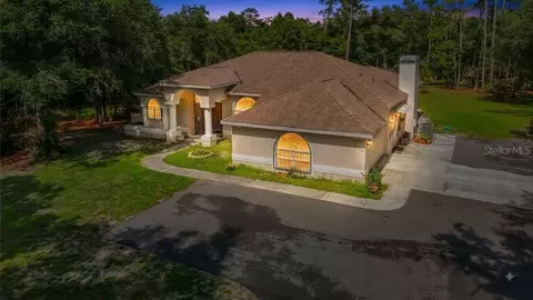 8338 Handcart Rd, Wesley Chapel, FL 33545