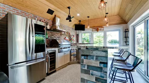 Kitchen - 522 68th St, Holmes Beach, FL 34217 photo 4 of 4