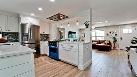 Kitchen - 522 68th St, Holmes Beach, FL 34217 photo 3 of 4