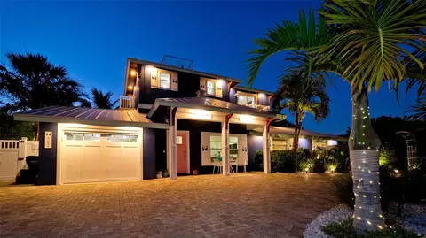 Exterior - 522 68th St, Holmes Beach, FL 34217 photo 29 of 29