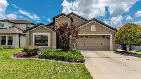 2121 Geneva Dr, Lakeland, FL 33805