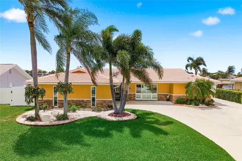 5351 Pilots Pl, New Port Richey, FL 34652