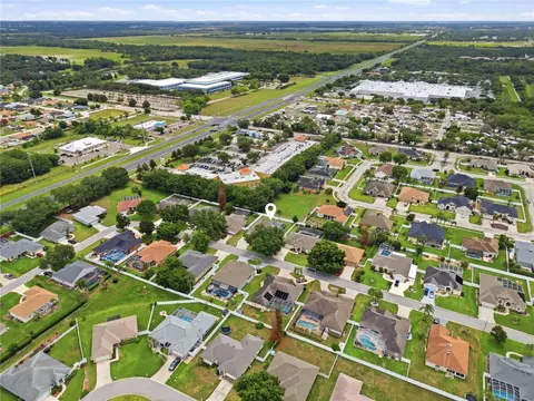 View/Area - 335 Ruby Lake Loop, Winter Haven, FL 33884 photo 4 of 5