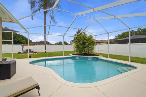 Exterior - 335 Ruby Lake Loop, Winter Haven, FL 33884 photo 5 of 12