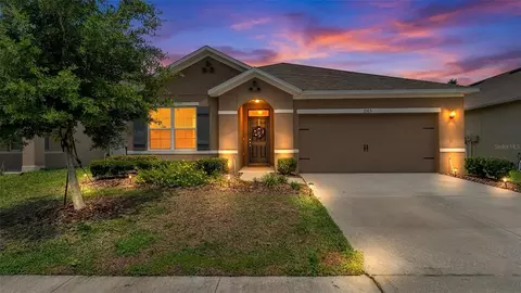 2145 Blue Highlands Dr, Lakeland, FL 33811