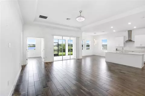 Living - 12876 Bergstrom Bay Dr, Riverview, FL 33579 photo 2 of 4