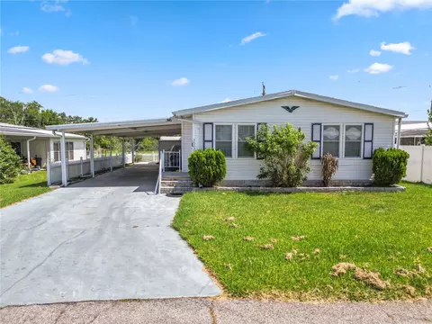 3562 Lazy Lake Dr N, Lakeland, FL 33801
