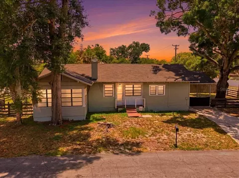 1950 Richmond Rd, Lakeland, FL 33803