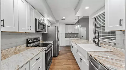 Kitchen - 2230 Boardman Rd, Bartow, FL 33830 photo 1 of 3