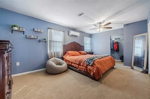 Bedroom - 729 E Lake Ave, Eagle Lake, FL 33839 photo 1 of 6
