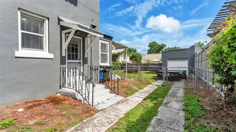 Exterior - 630 E Stanford St, Bartow, FL 33830 photo 10 of 11