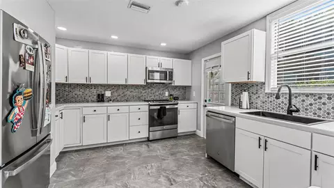 Kitchen - 630 E Stanford St, Bartow, FL 33830 photo 1 of 3