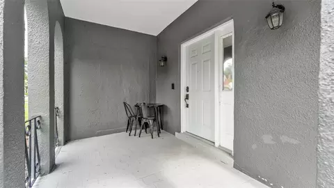 Exterior - 630 E Stanford St, Bartow, FL 33830 photo 5 of 11