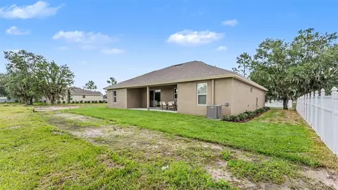 Exterior - 535 Shanklin Ave, Bartow, FL 33830 photo 4 of 6