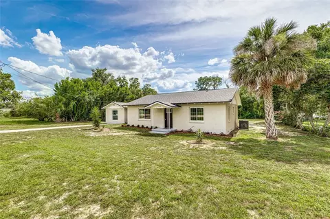 1470 Carolina Ave, Mulberry, FL 33860
