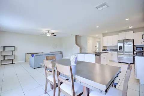 Dining - 2139 Old Mining Rd, Lakeland, FL 33801 photo 1 of 2