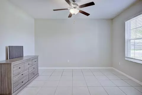 Bedroom - 2139 Old Mining Rd, Lakeland, FL 33801 photo 1 of 13