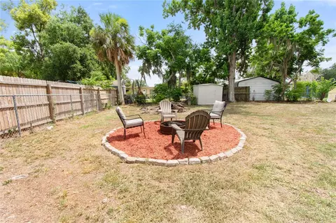 Exterior - 545 Shady Ln, Bartow, FL 33830 photo 3 of 6