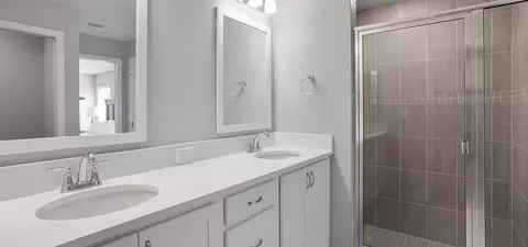 Bath - 7027 161st Ter E, Parrish, FL 34219 photo 1 of 1