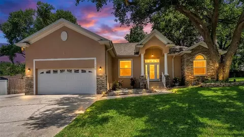 7229 Remington Oaks Ct, Lakeland, FL 33810