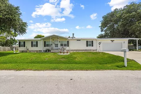 5230 Revelation Dr, Polk City, FL 33868