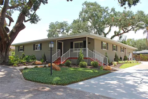 1522 Del Crest Pl, Lakeland, FL 33803