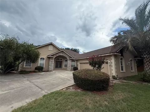 5646 Hillview Ct, Lakeland, FL 33810