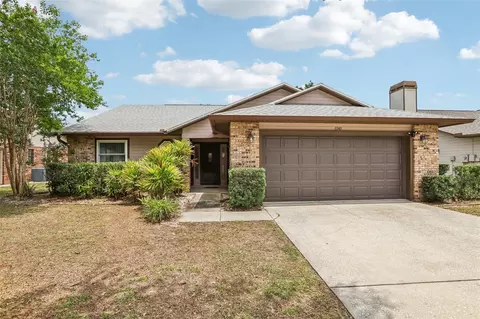 6540 Foxmoor Dr, Zephyrhills, FL 33542