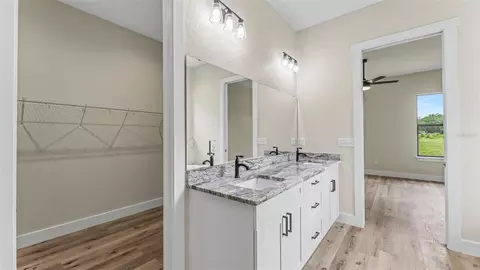 Entry Way - 3611 E Gaskins Rd, Bartow, FL 33830 photo 5 of 7