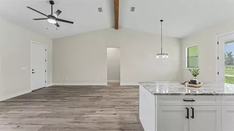 Living - 3611 E Gaskins Rd, Bartow, FL 33830 photo 7 of 7