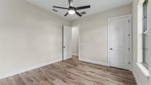 Bedroom - 3611 E Gaskins Rd, Bartow, FL 33830 photo 3 of 7