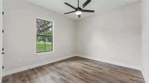 Bedroom - 3611 E Gaskins Rd, Bartow, FL 33830 photo 2 of 7