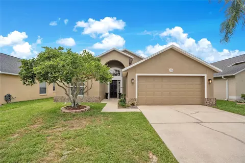 2704 Redwood St, Mulberry, FL 33860