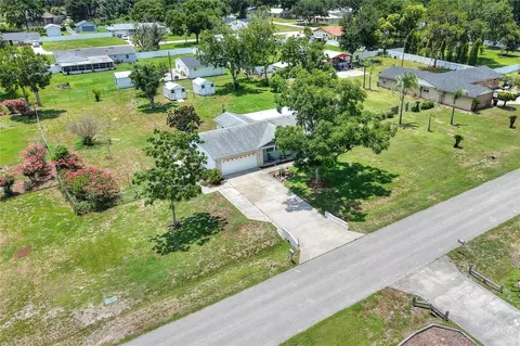 6739 Farris Dr, Lakeland, FL 33811